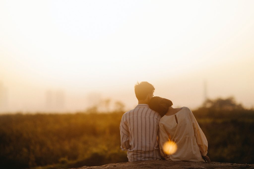 This blog post provides a helpful guide for young married couples who want to deepen their spiritual connection through joint prayer journaling. Learn practical tips and strategies for starting a joint prayer journal with your spouse and fostering a deeper, more meaningful relationship.